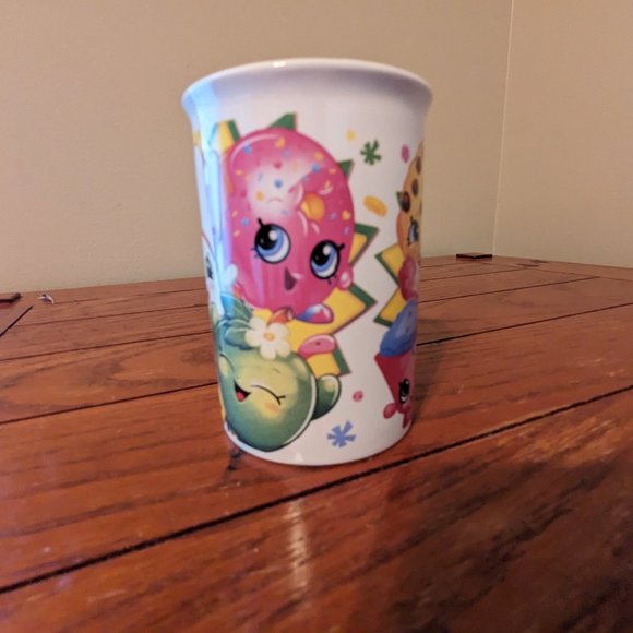 Shopkins Colorful Coffee Mug Cup Moose Enterprises 2016 Frankford Candy - Picture 4 of 9